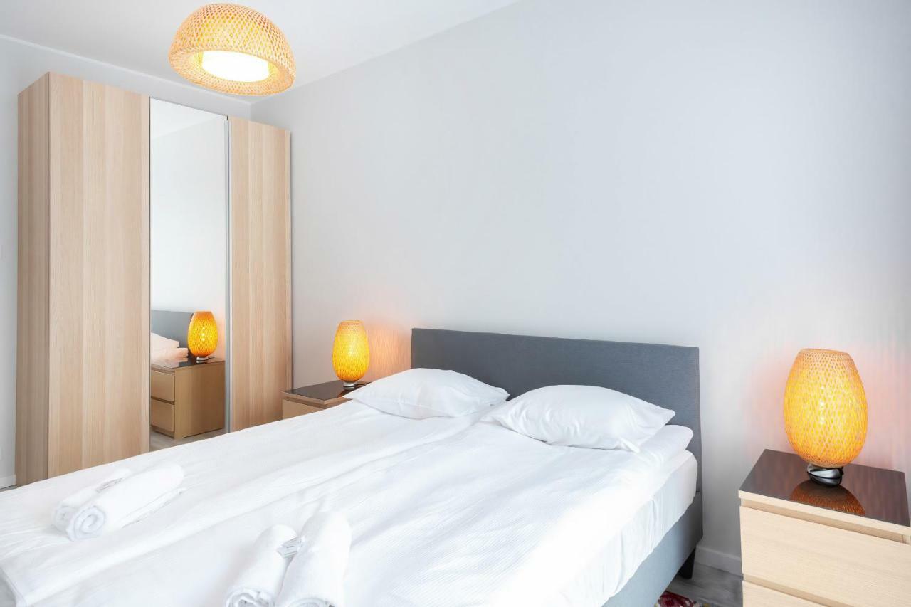 Apartments Rondo Wiatraczna By Noclegi Renters Warsaw Exterior photo